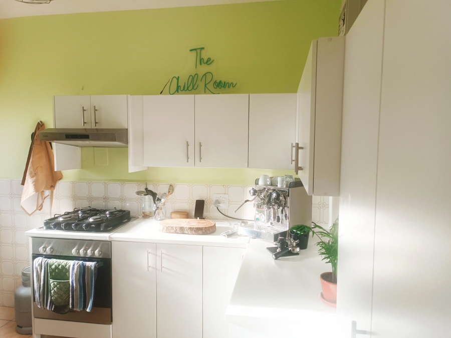 To Let 2 Bedroom Property for Rent in Fish Hoek Western Cape